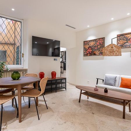 Charming 3 Bedroom Apartment In The Historic Center Rome Exterior photo