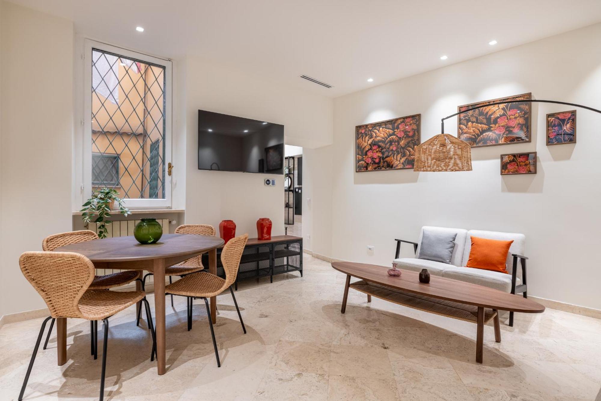 Charming 3 Bedroom Apartment In The Historic Center Rome Exterior photo